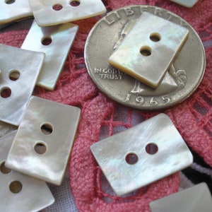 Rectangle Pearly MOP Shell Buttons 11MM x 15MM buttons size 28L 2 hole sew on Natural Agoya shell craft scrapbook Mother of Pearl 9 pieces