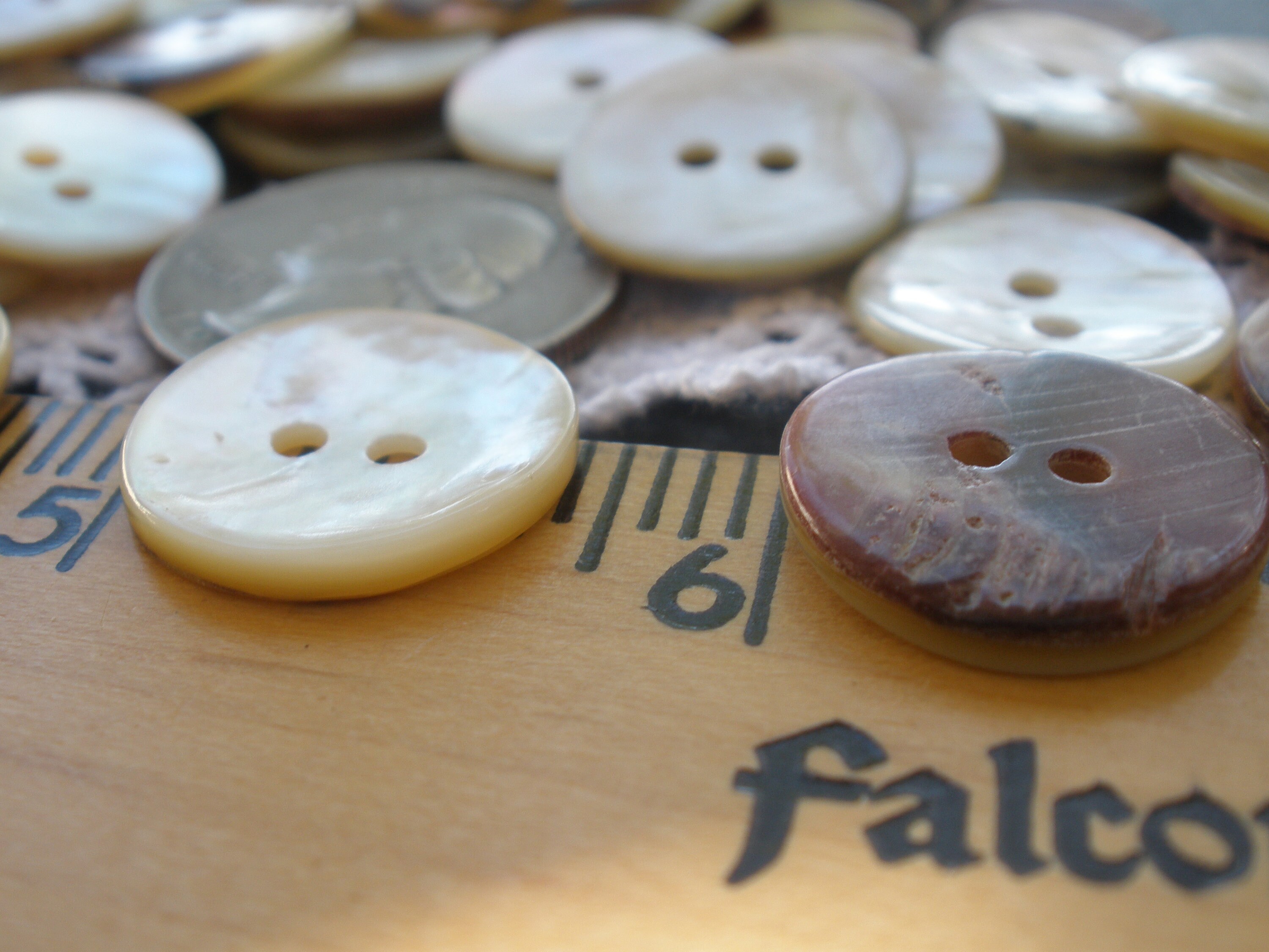 Thick Polished Real Shell Buttons Flat Back Natural Pearly 17.5mm 11/16 ...