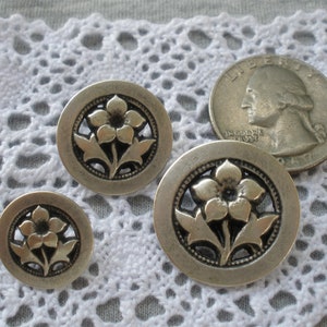 Gorgeous Flower Metal Shank Buttons Antique Silver sizes 5/8" 3/4" 7/8" 15mm 19MM 23MM blazer coat jewelry bracelet clasp cool