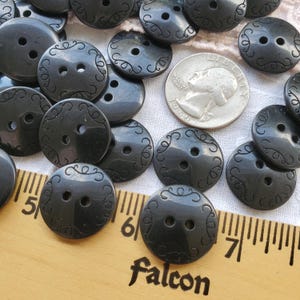 19MM 2-hole Black Buttons slightly domed etched swirl edge 3/4&quot; 30L sew-on sewing crafts blazer jacket embellish knit crochet flatback