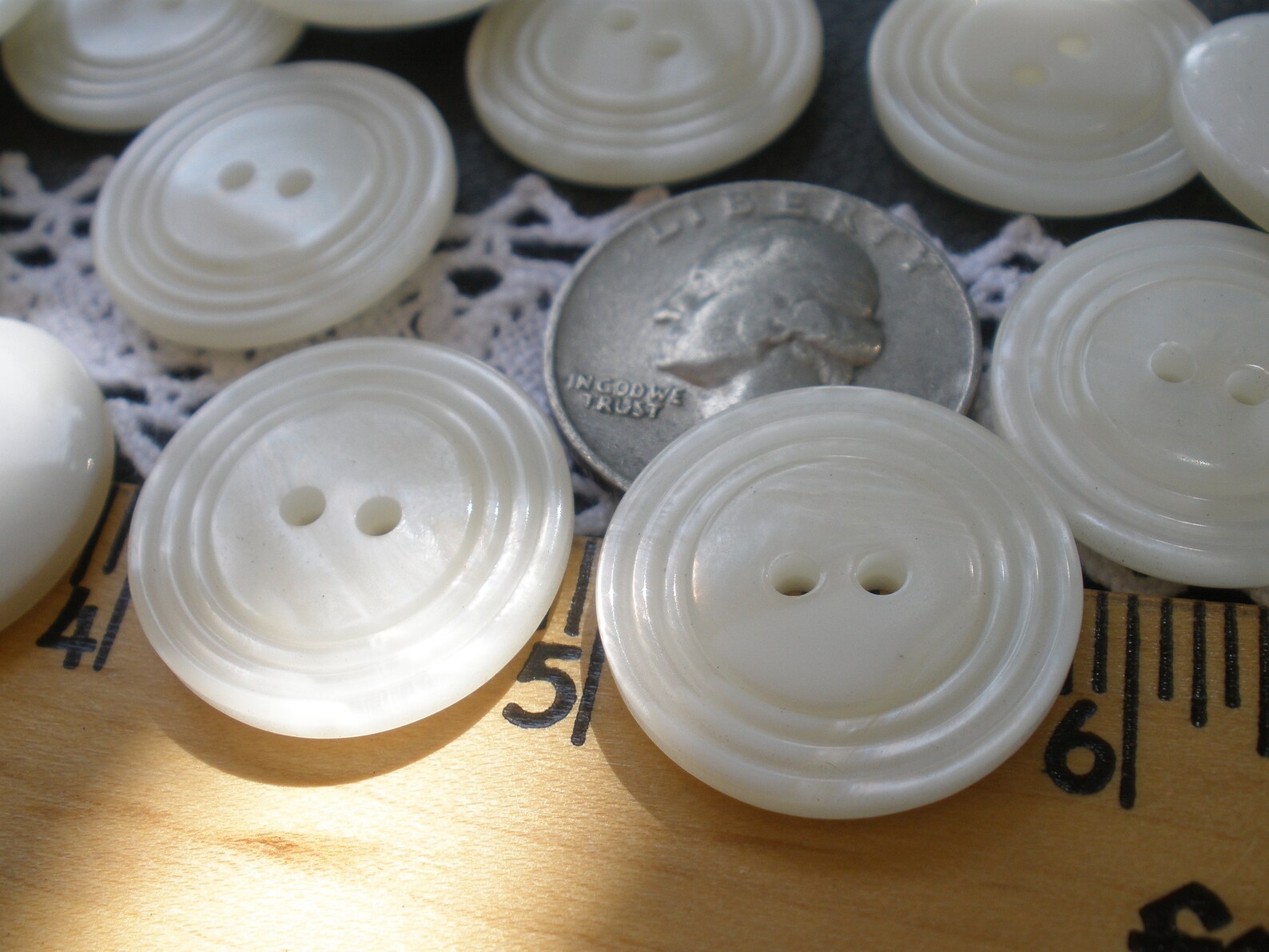 23MM Pearly White Plastic Buttons Raised Rings 24 Pieces 2 Hole Sew on ...