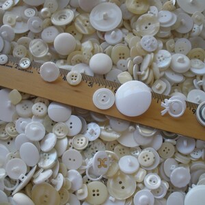 Mixed Bulk Buttons White cream shades sew on shank plastic 3 pounds 2-Hole and 4-Hole crafts clothes button frames 7/16 to 1 3/8 supply image 6