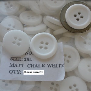 11MM Cool Vintage Pearlized Shiny Plastic White Buttons 