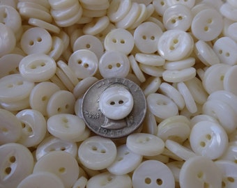10MM Real Pearl White Carved Vintage Fisheye MOP Buttons 2 hole sew-on sewing crafts Jewelry Pearly Mother of Pearl lustre doll size buttons