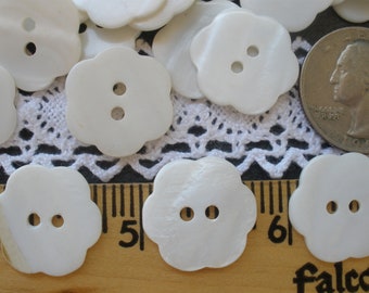 Flower Shape MOP Buttons Classic 19MM polished matte white real shell 30L 3/4" embellish knit crochet sweater fashion Mother of Pearl