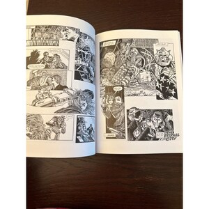 ABC Warriors The Black Hole Graphic Novel Pat Mills Simon Bisley 2000 AD Titan image 5