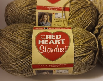 Red Heart Stardust Green/Verde Yarn 2 Skeins