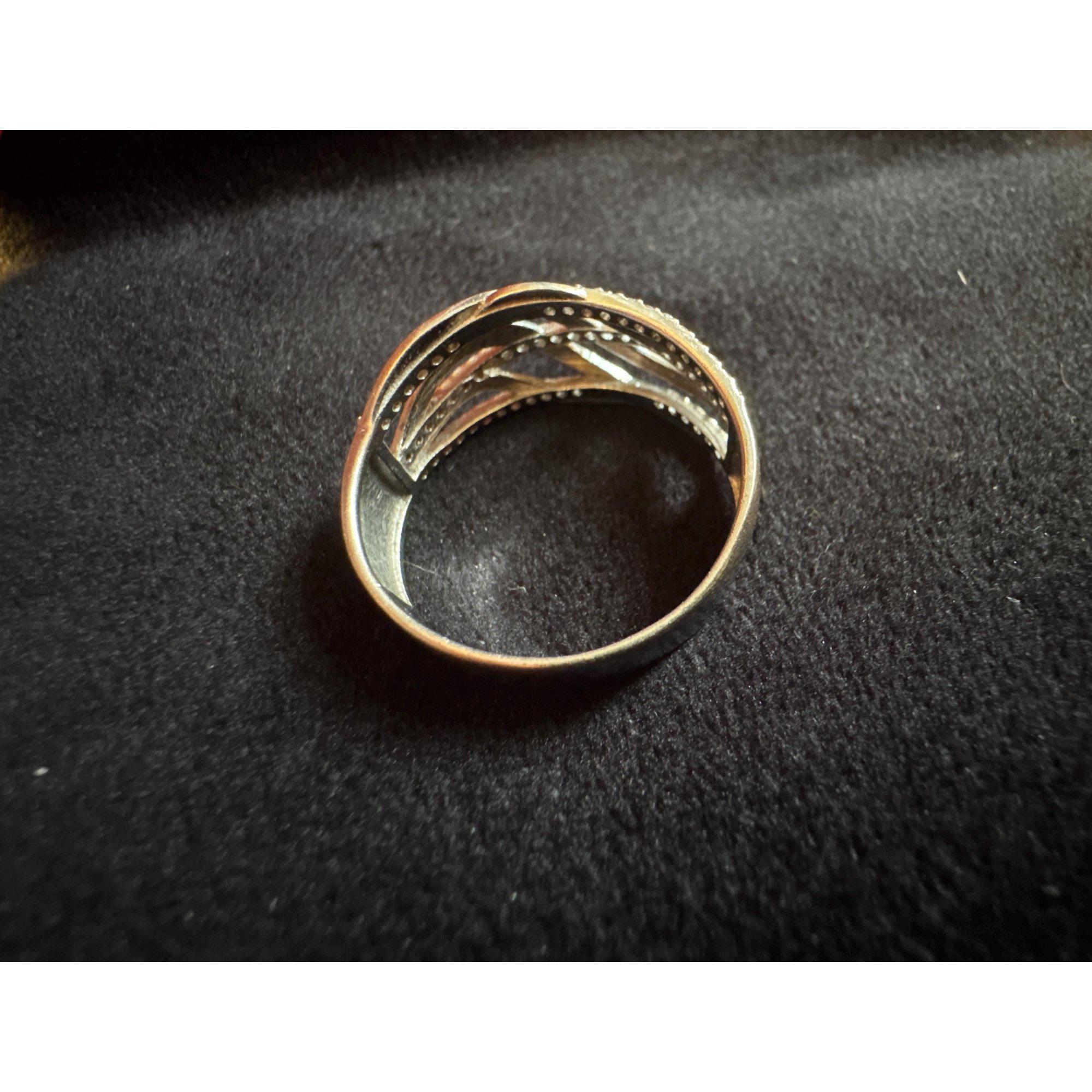 UK size W stunning sterling silver ring encrusted with cubic zirconia stones. image 3