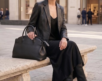 Grand sac fourre-tout en cuir galet noir, sac à bandoulière de luxe surdimensionné fait main, sac de transport souple et souple pour le travail, sac à main minimaliste pour ordinateur portable XL