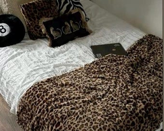 Leopard Print Sherpa Blanket, Two-Tone Plush Reversible Throw | Cozy animal print