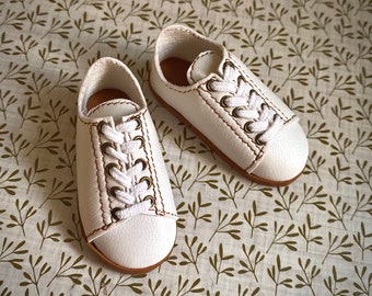 NEW!!! Pre Order; White and Brown Converse for Minifee doll on box. BJD Shoes by Summomo