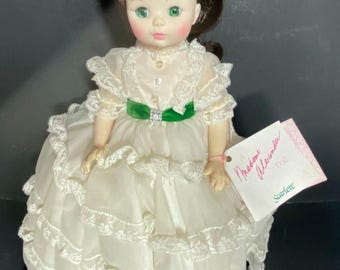 Poupée Madame Alexander - Scarlett O'Hara Avec Coffre Et Accessoires