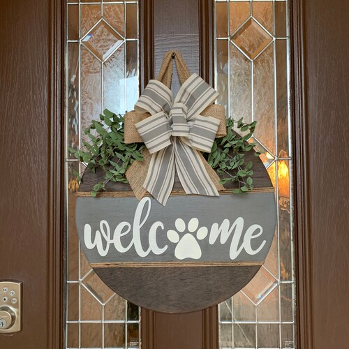 Paw Attachment for Wood Door Hanger Wreath