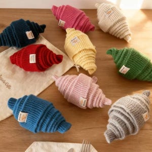 Wool Sophie Scarf, Pure Wool Triangle Shawl, Soft Warm Winter Neck Wrap, Cozy Hand-Feel Kerchief