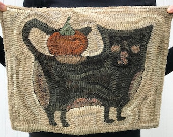 RUG HOOKING KIT - Olde Salem Cat on Linen