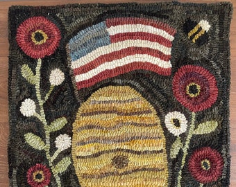 American Flag Folk Art Primitive Wool Hooked Rug ~ Americana Beehive ~