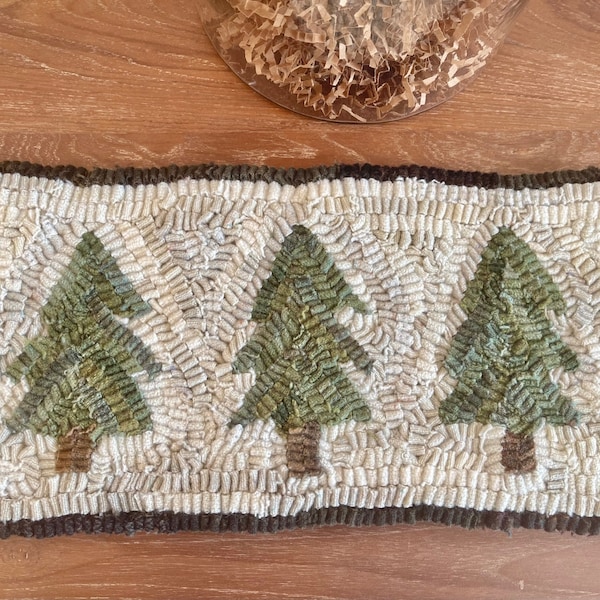 RUG HOOKING KIT - Three Trees on Linen