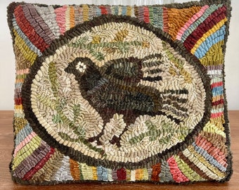 Primitive Folk Art Wool Hooked Rug Pillow ~ Old Mr. Crow