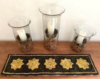 Eight Point Star Table Runner ~ Rug Hooking Pattern on Linen