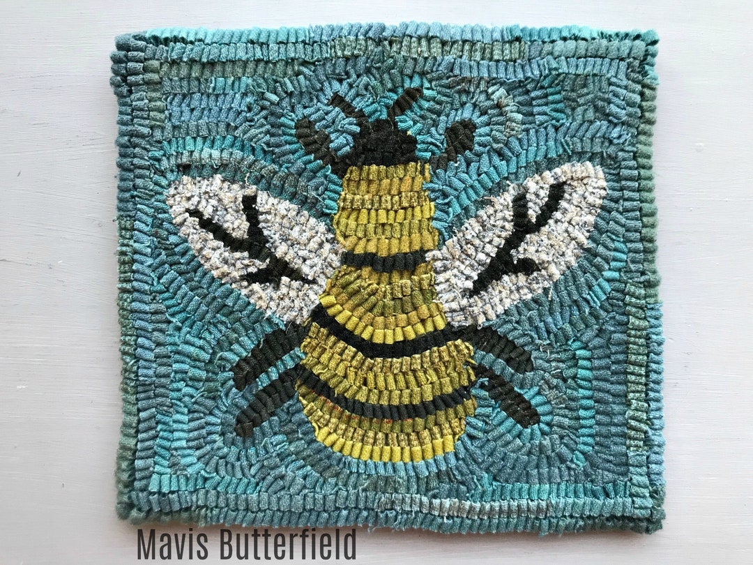 Folk Art Primitive Wool Hooked Rug Busy Little Bee - Etsy