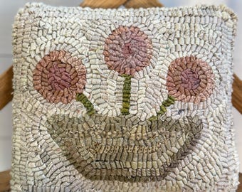 Primitive Folk Art Mini Hooked Rug Penny Circle Flower Basket Pillow