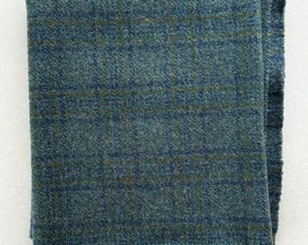 Mystic Blue - 100% Wool Fabric Fat 1/4 Yard {16"x28"} For Rug Hooking -  Washed And Ready To Use