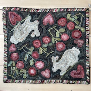 Primitive Folk Art Wool Hooked Rug ~  Rabbits and Roses