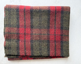 Christmas Plaid - 100% Wool Fabric Fat 1/4 Yard {16"x28"} For Rug Hooking -  Washed And Ready To Use