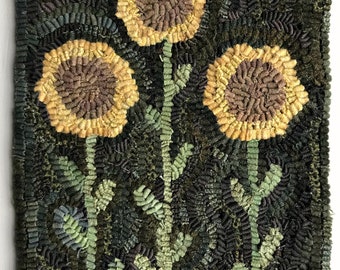 RUG HOOKING PATTERN - Sunflowers on Linen