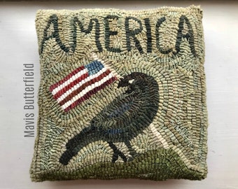 Rug Hooking Pattern Old Crow with American Flag on Linen