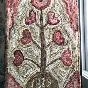 RUG HOOKING KIT - 1829 Valentine Heart Tree on Linen - Etsy