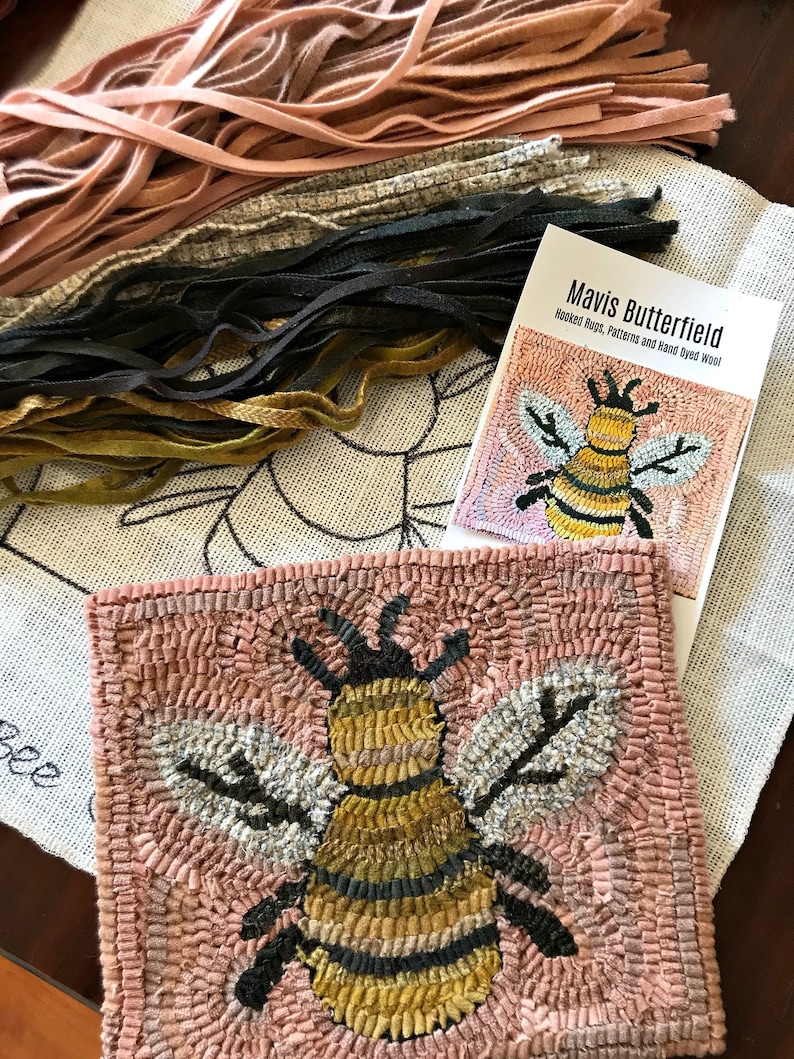 RUG HOOKING KIT Busy Little Bee on Linen Pink Etsy