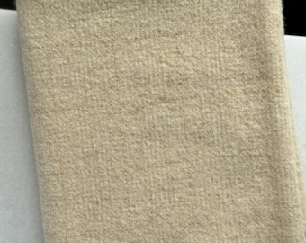 Cotton Cloud - 100% Wool Fabric Fat 1/4 Yard {16"x28"} For Rug Hooking -  Washed And Ready To Use