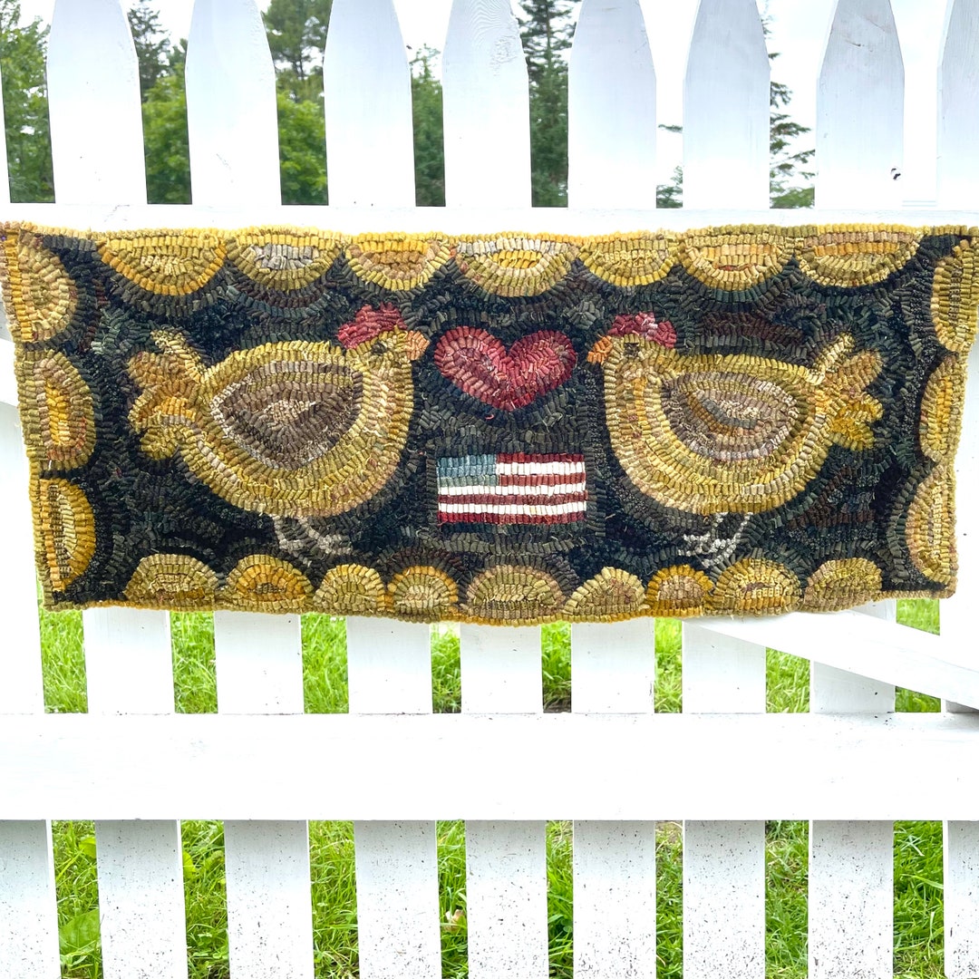 Rug Hooking KIT - Betty's Big Chickens With American Flag on Linen - Etsy