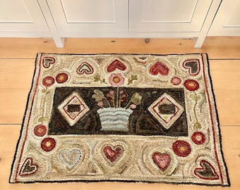 Primitive Folk Art Wool Hooked Rug ~  Antique Flowers and Hearts