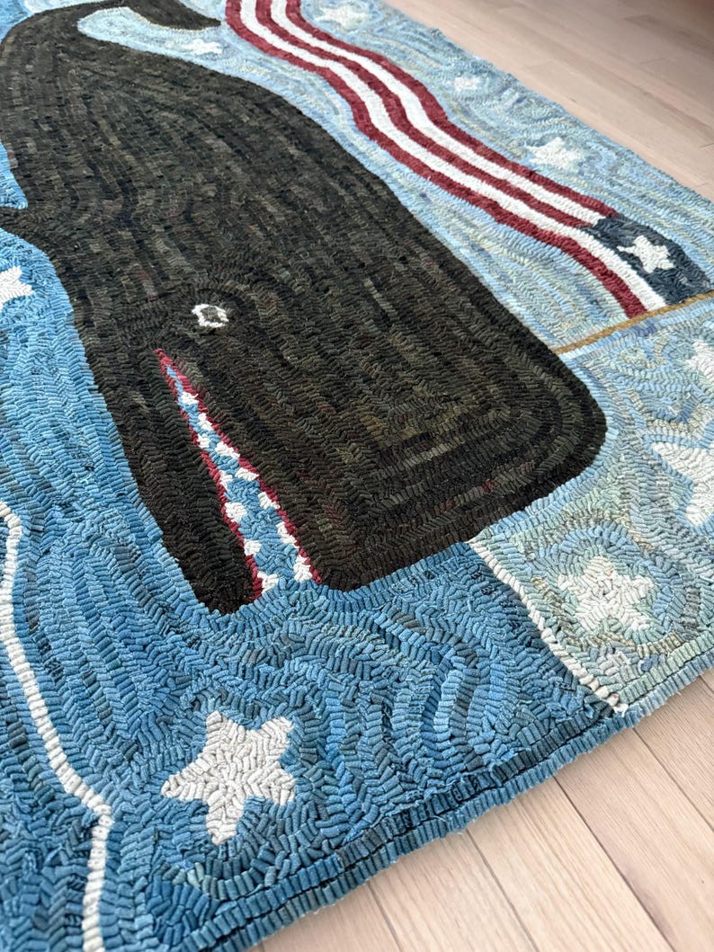 Hand-Dyed Wool Rug: Primitive Folk Art Star Spangled Whale by Mavis Butterfield afbeelding 11