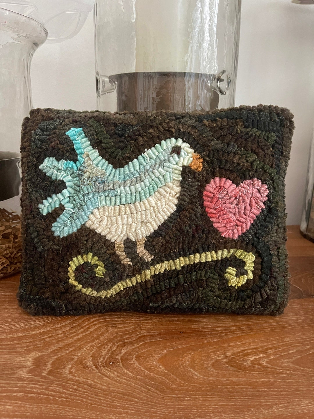 Rug Hooking PATTERN Primitive Folk Art Bird With Heart on Linen - Etsy
