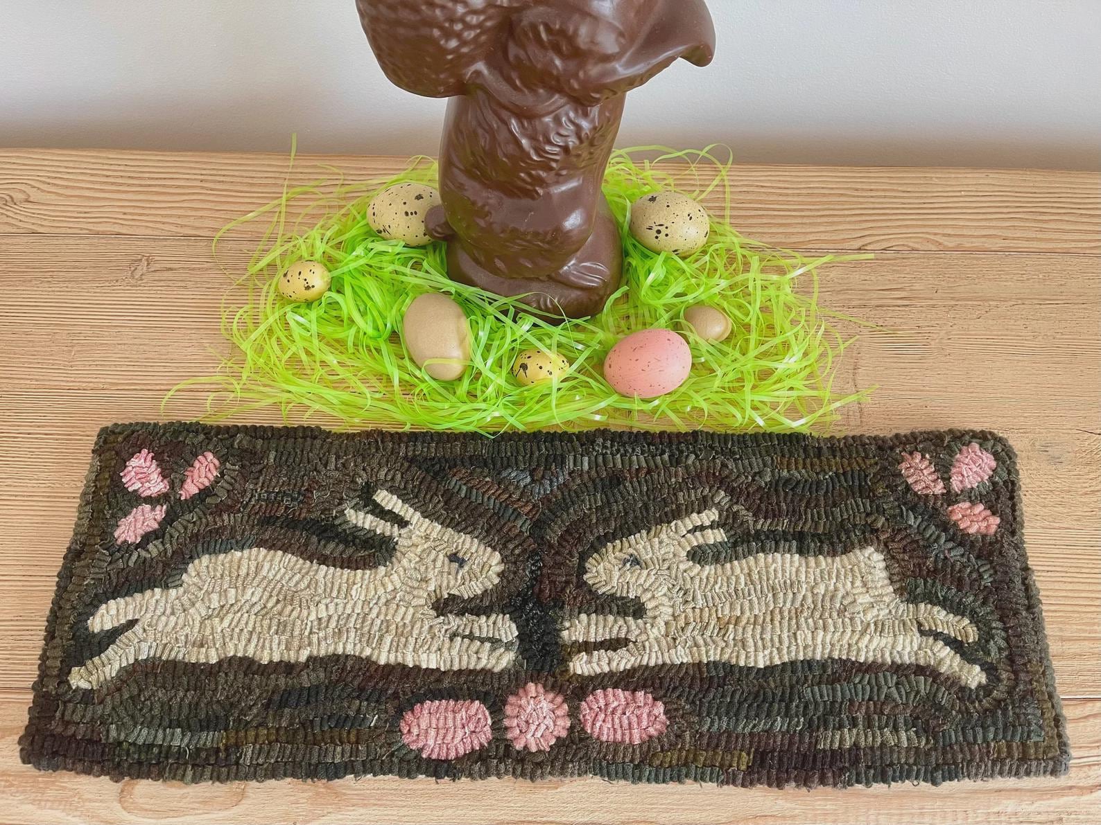 RUG HOOKING KIT - Olde Hares ~ on Linen With Hand Dyed Wool - Etsy