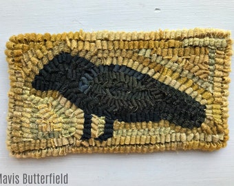 Rug Hooking Pattern Old Crow on Linen