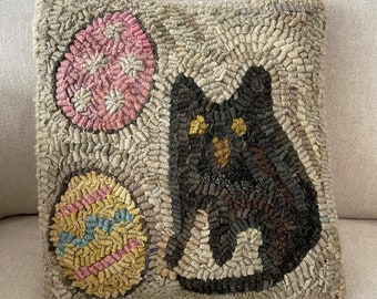 RUG HOOKING KIT - Fat Black Cat with Easter Eggs on Linen