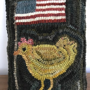 Rug Hooking PATTERN - Folk Art Primitive Wool Hooked Rug ~ American Chicken