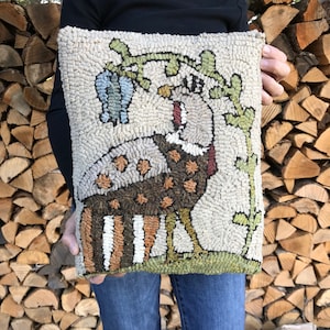 Fraktur Turkey ~ Rug Hooking Pattern on Linen