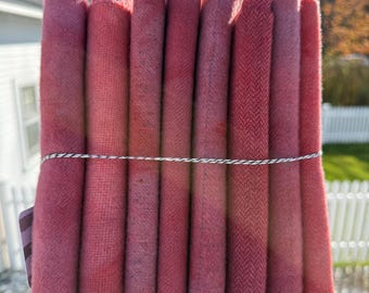 Hand Dyed Mulberry With Flecks Wool Fabric Fat Quarters for Rug Hooking