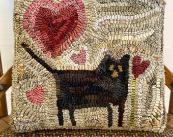 Primitive Wool Folk Art Hooked Rug Old Cat with Hearts PILLOW