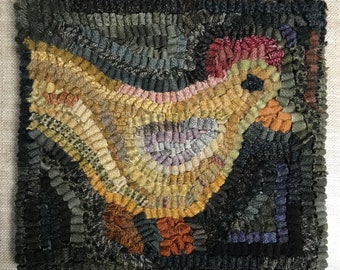 Rug Hooking Pattern Scrappy Chicken on Linen or Paper