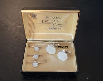 Vintage Anson"Formal Elegance" set of Mother of Pearl Cufflinks and Shirts Studs