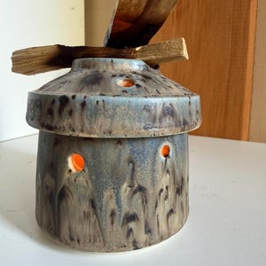 Handmade Ceramic Palo Santo Burner: Earthy Glaze, Sculptural Design (4" x 4")