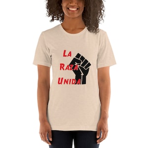 Camiseta unissex de manga curta La Raza Unida