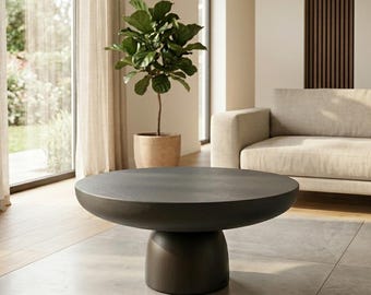 Mesa de centro escultural de madera de carbón / Mesa de centro redonda con pedestal / Muebles minimalistas Japandi de "lujo discreto"