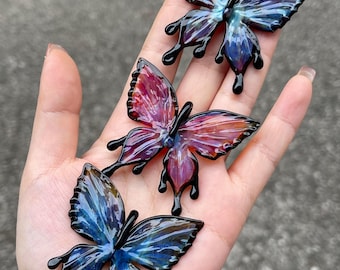 Handmade Glass Butterfly Pendant – Lampwork Art Glass Charm, Customizable Jewelry Accessory
